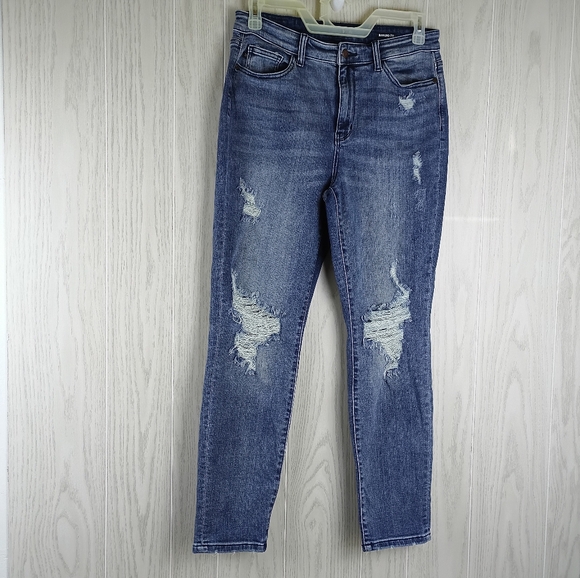Judy Blue Denim - JUDY BLUE Jeans Women's Size 11/30 High-Rise Boyfriend Fit Distressed Stretch.